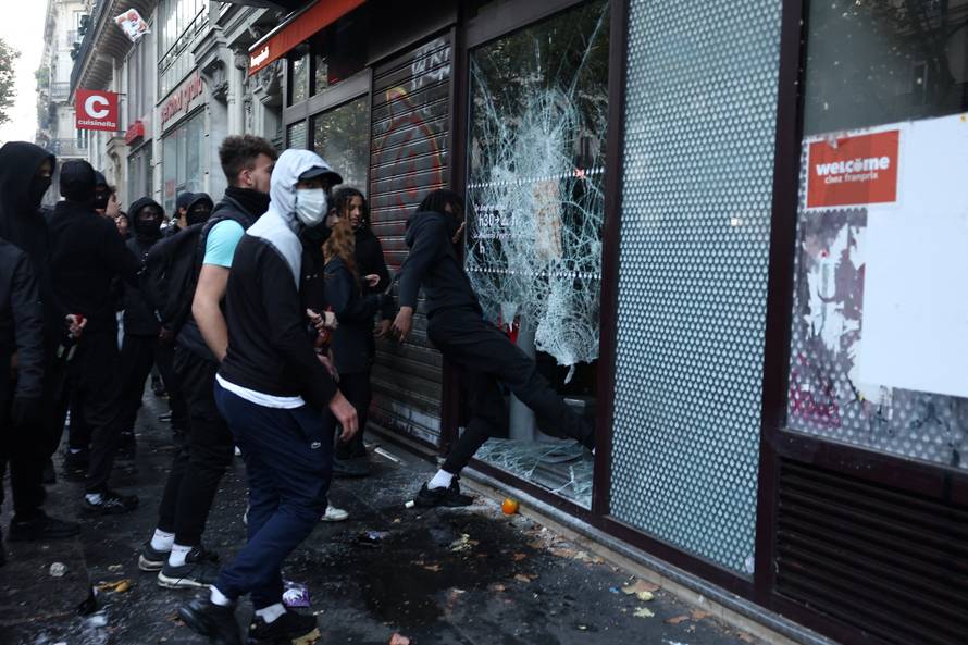 Nationwide protests in France against the cost of living