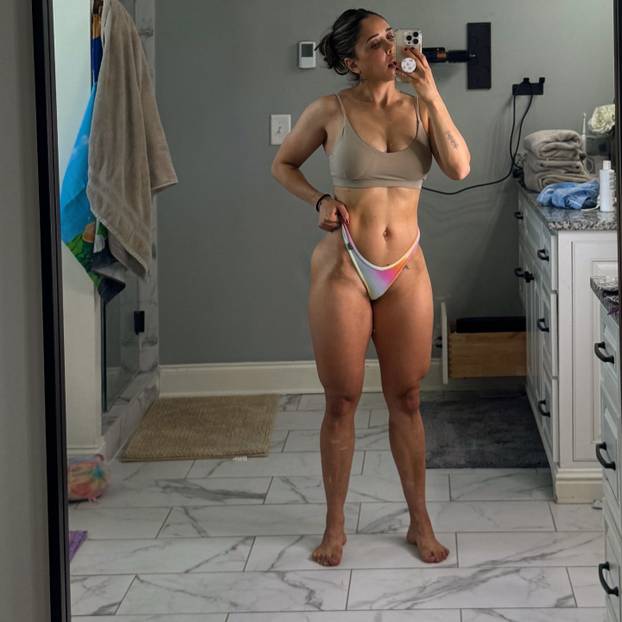 FOTO Milijuni žena prate njezine savjete: 'Ja sam vratila liniju nakon dva poroda, možete i vi!'