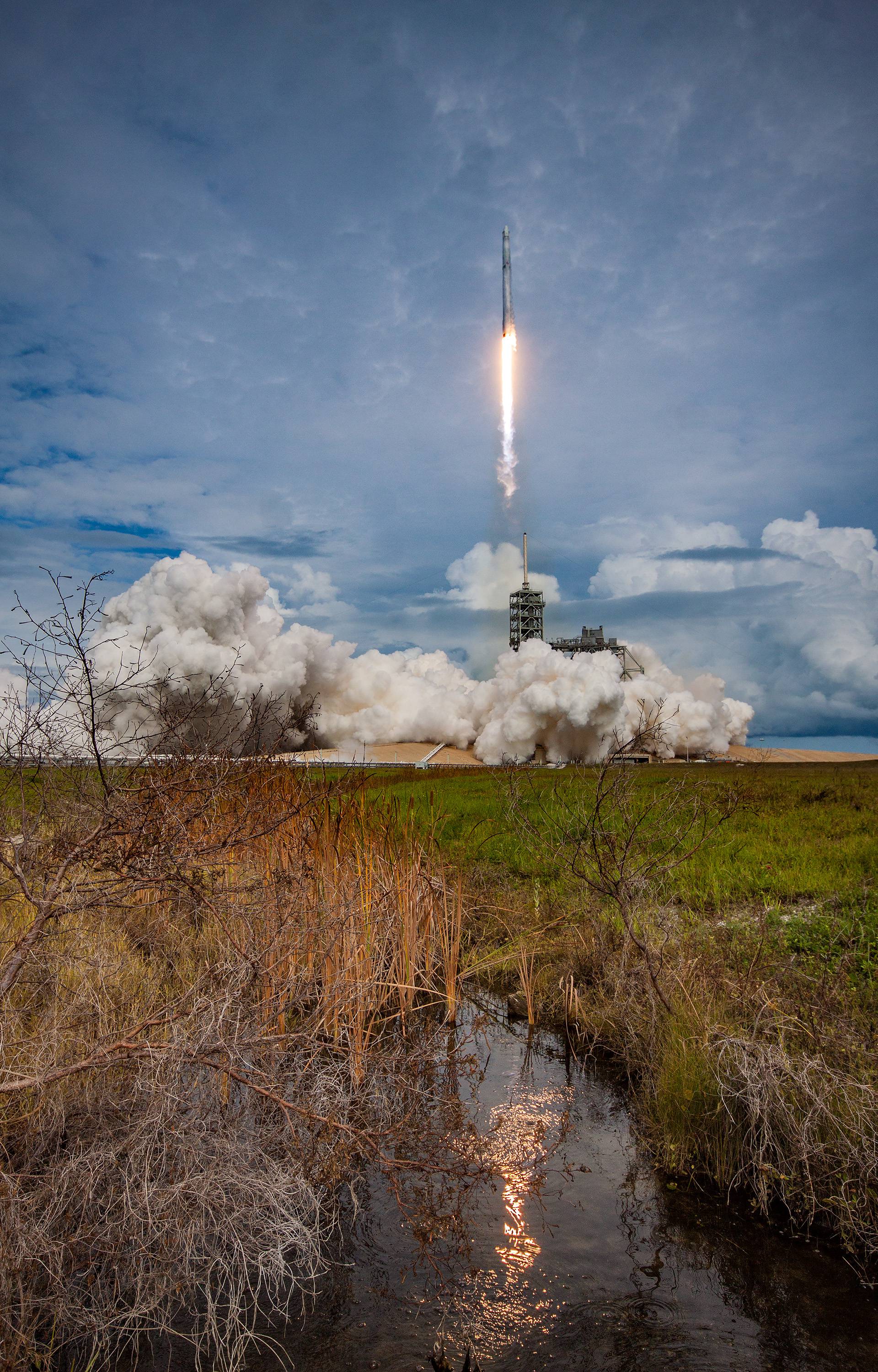 SpaceX opet ispisao povijest: Poslali rabljenu kapsulu na ISS