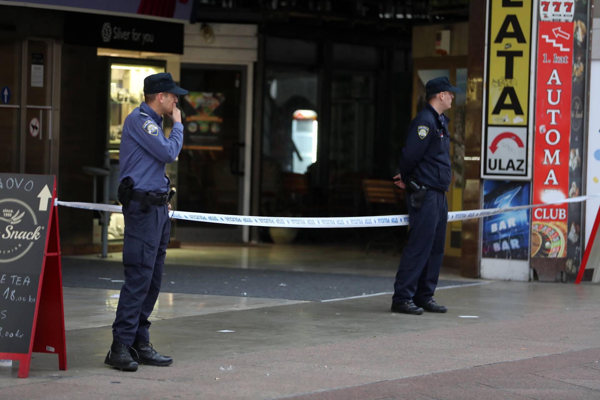 Zbog dojave o bombi ispražnjena je Robna kuća Rijeka