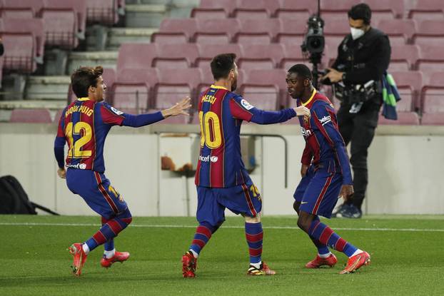 La Liga Santander - FC Barcelona v Real Valladolid