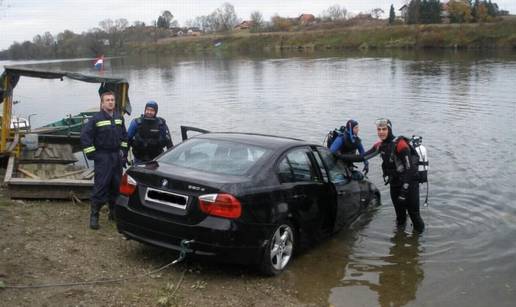 U Kupu sletio s BMW-om vrijednim oko 40,000 eura