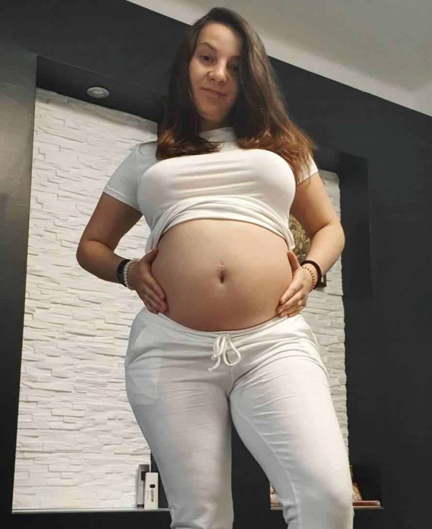 BB Mirjana pokazala trudnički trbuh: Suprugu i meni stiže sin