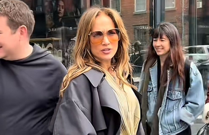 Mali, znaš li ti tko sam ja? J.Lo zaustavio Tiktoker i pitao je čime se bavi, ona ostala u šoku