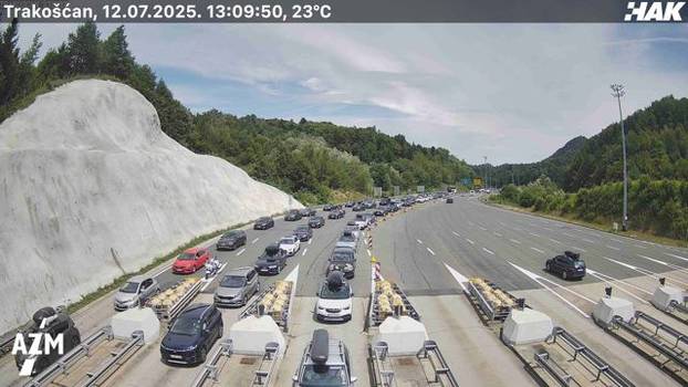 FOTO Nastala gužva kod Lučkog, kod Trakošćana kolona 6 km!