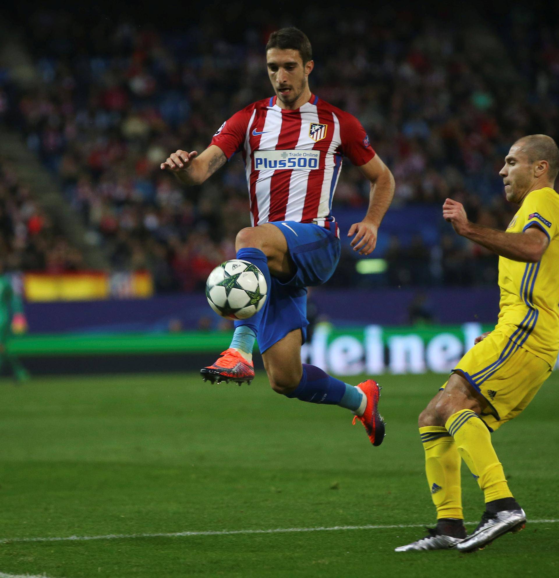 Football Soccer - Atletico Madrid v Rostov - UEFA Champions League