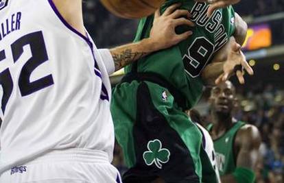 NBA liga: Navijači isfućkali slabe Boston Celticse...