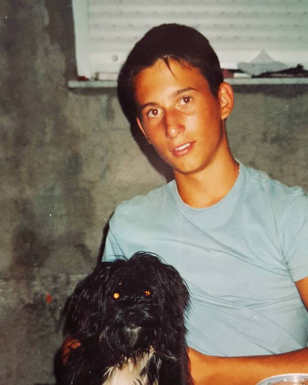 FOTO Od malih navijača do finalista. Pogledajte kako su rukometaši izgledali u mladosti