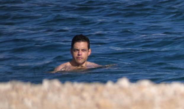 Oskarovac je u Hrvatskoj: Rami Malek se 'brčka' na otoku Braču