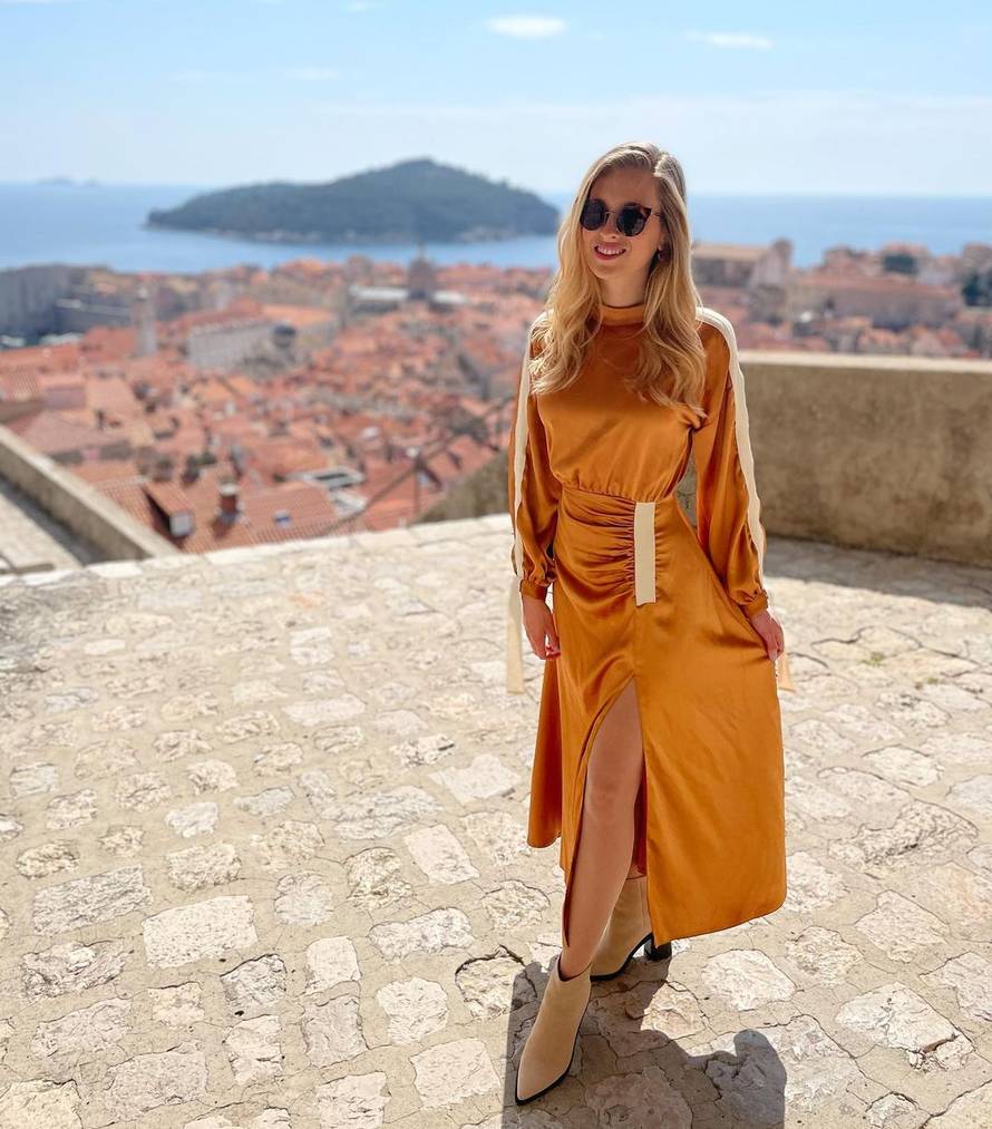 Domenica je iz arhive izvukla fotku s Hanom: 'Kao da je cijeli život prošao od tada, hvala...'