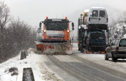Troškovi čišćenja snijega u Gorskom kotaru 10 mil. kn