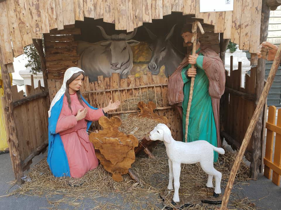 Tko je ukrao Božić u Rijeci? Iz jaslica ispred crkve nestao Isus