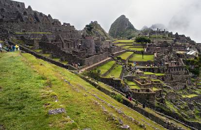 Peruanski arheolozi pronašli ostatke 227 žrtvovane djece