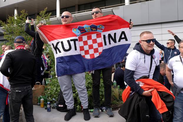 Ženeva: Atmosfera ispred stadiona uoči početka finalne utakmice Lige prvaka mladih