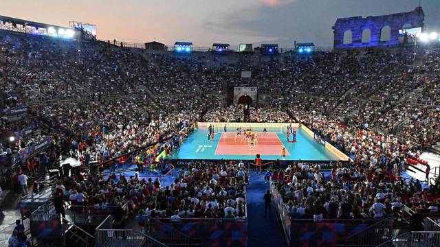 Spektakularni prizori: Protivnici Hrvatske otvorili Europsko prvenstvo u rimskom amfiteatru