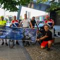 Biciklirali iz Zagreba do Knina: 'Došli smo položiti vijence'