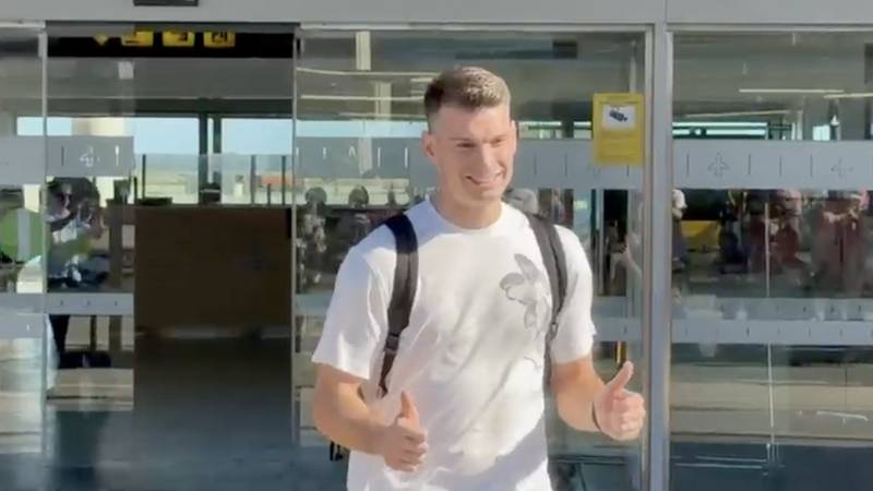 VIDEO Dominik Livaković sletio u Barcelonu: 'Sretan sam...'