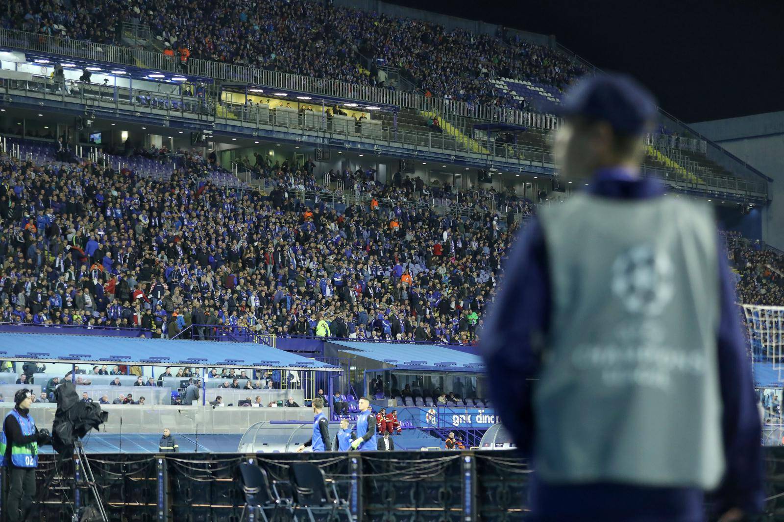 Atmosfera na stadionu uoÄi poÄetka utakmice izmeÄu Dinama i Atalante