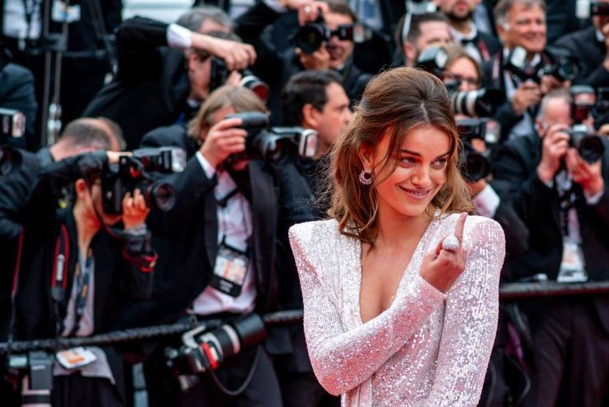 Otkrila previše, a onda kamere 'počastila' srednjim prstom...