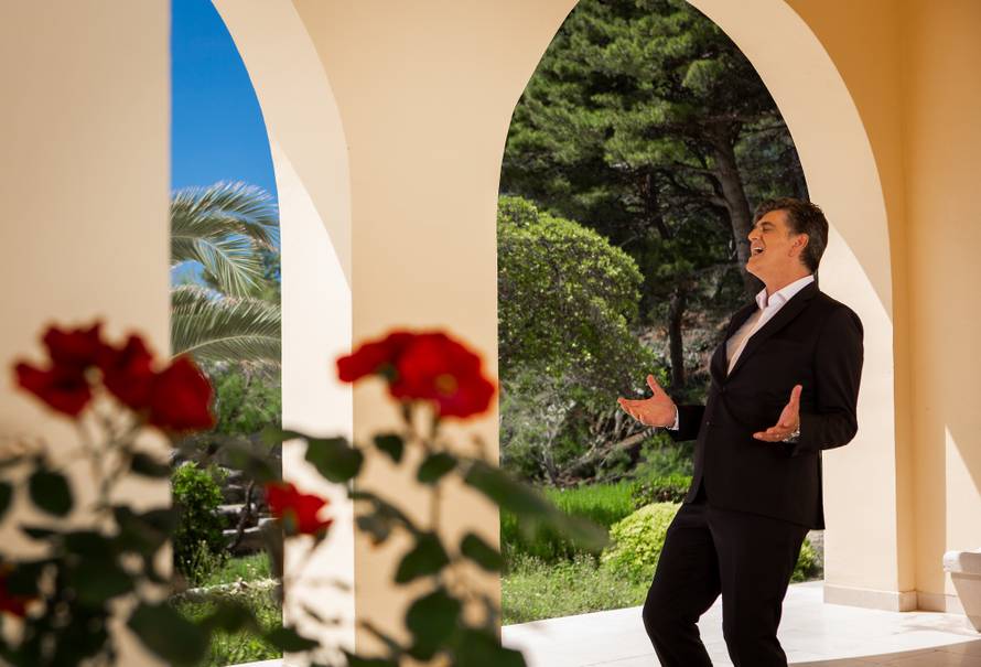 Klapa Rišpet predstavlja novu pjesmu 'Ja samo za te živin'