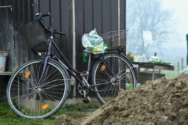 24SATA Pri&ccaron;a o obnovi nakon potresa u naselju Majske Poljane