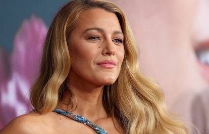 Blake Lively rekreirala Britney: Obukla kultnu haljinu iz 2002. i oduševila sve na premijeri filma