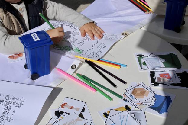 FOTO Pogledajte što su ronioci izvukli iz mora na eko akciji u Splitu: Sve je puno smeća...