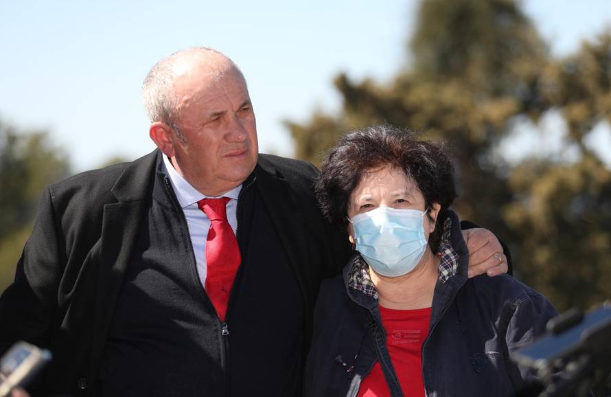 Željko Kerum kod Križa na Marjanu predstavio svoje suradnike