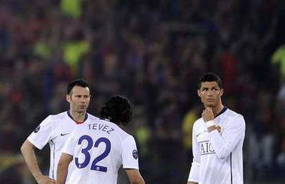 Ryan Giggs: Nema nikakve veze što je Ronaldo otišao