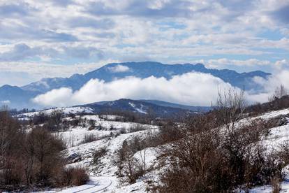 Čarolija prirode: Idilični zimski ugođaj na Velebitu oduzima dah