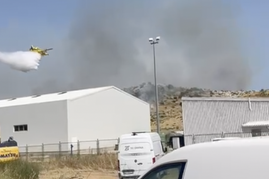 Veliki požar u Šibeniku: 'Na terenu su sve vatrogasne snage, digli smo i kanadere'