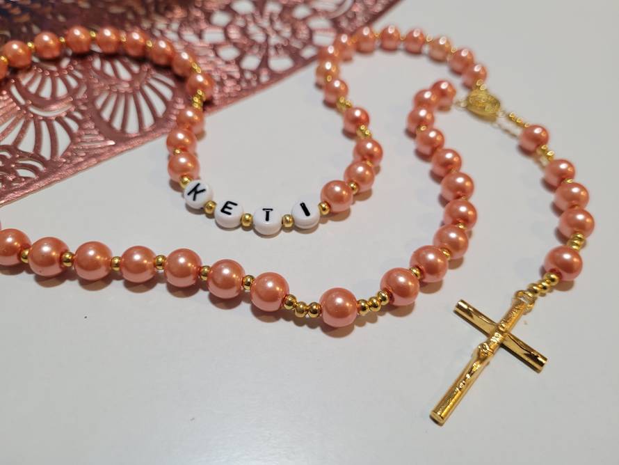 Krizme i pričesti postale su kao mala svadba: Gosti će uz poklon u kuvertu staviti po 200 eura