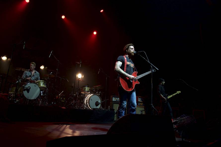 Vratili su se u dvoranu smrti te završili prekinuti koncert