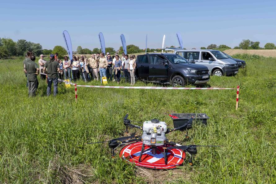 U Vukovaru započela inovativna ekološka akcija sadnje šuma dronovima