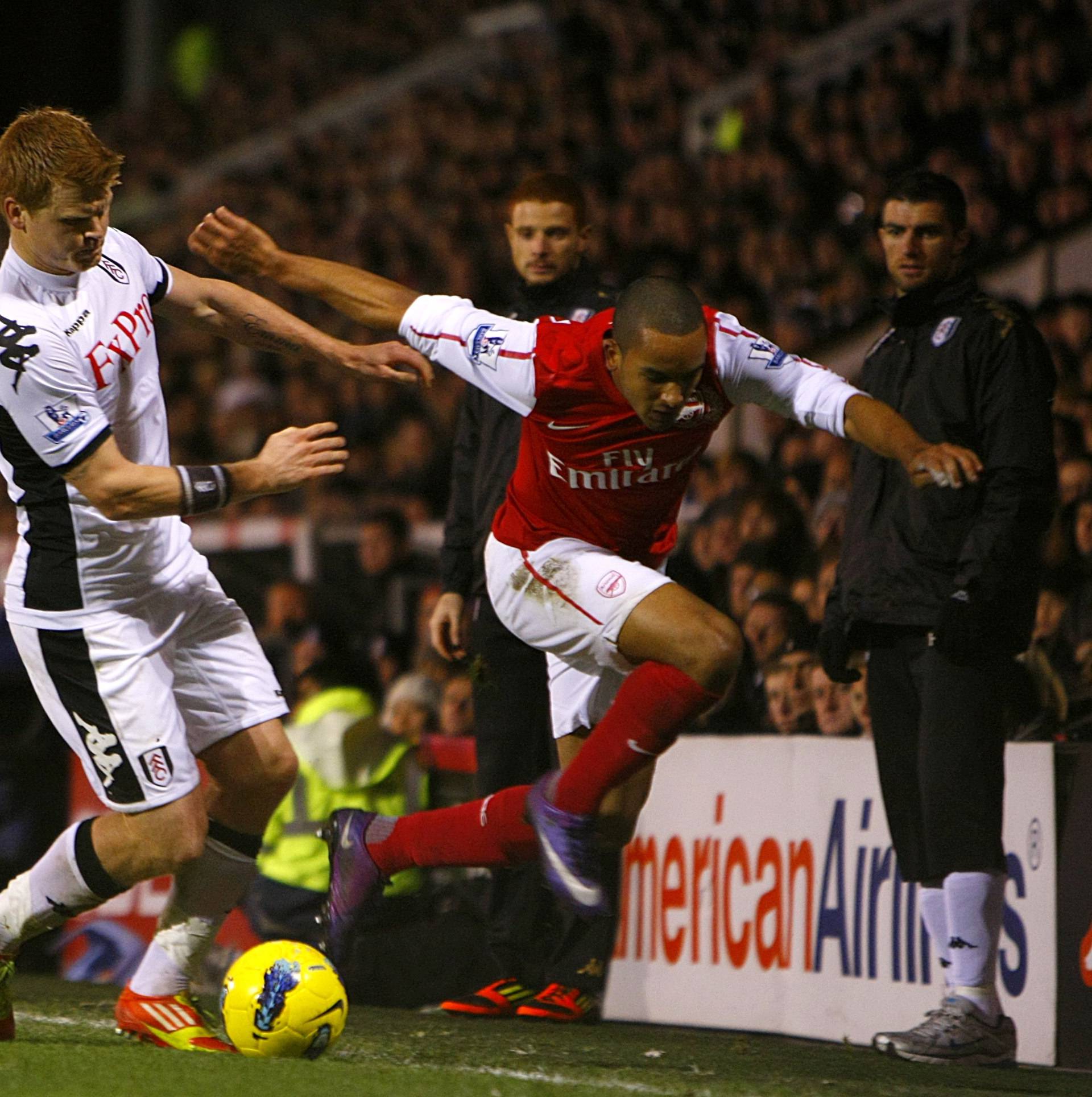 Soccer - Barclays Premier League - Fulham v Arsenal - Craven Cottage