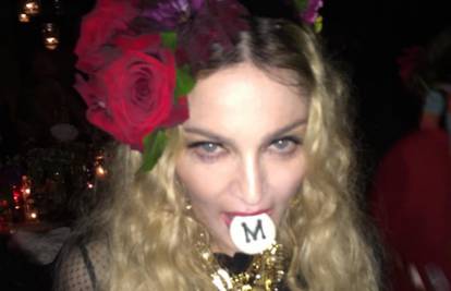 Madonna misli da smije sve: Prisvojila si je javnu površinu