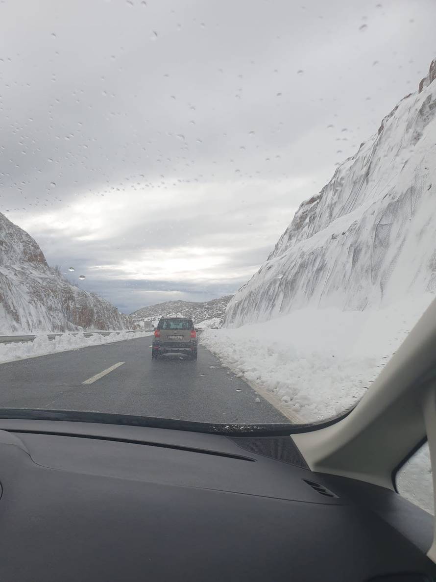 Snježna oluja paralizirala cijelu Hrvatsku, brojni tek danas došli kući: Evo što možemo očekivati