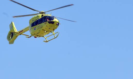 Motociklisti ozlijeđeni u Lici na moto utrci, jednog je helikopter prevezao u splitsku bolnicu