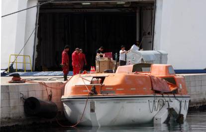 Split: Na vježbi spašavanja u luci ozlijeđena dva pomorca