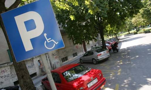 Zbog kazne za parking od 22 kune skoro je ostao bez oka