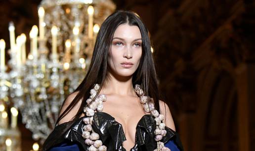 Bella Hadid izliječila se nakon više od deset godina: Imala je bolest koju prenose krpelji