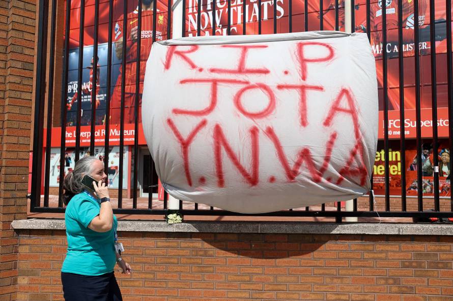 Liverpool's Portuguese forward Diogo Jota dies in car crash in Spain