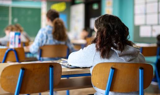 Četvrtaši riješili prvi ispit bez problema, osmaši pod velikim stresom: 'To treba ukinuti'