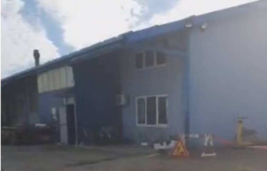 Radnik je upao u solnu kiselinu: Ima suprugu i dvoje male djece