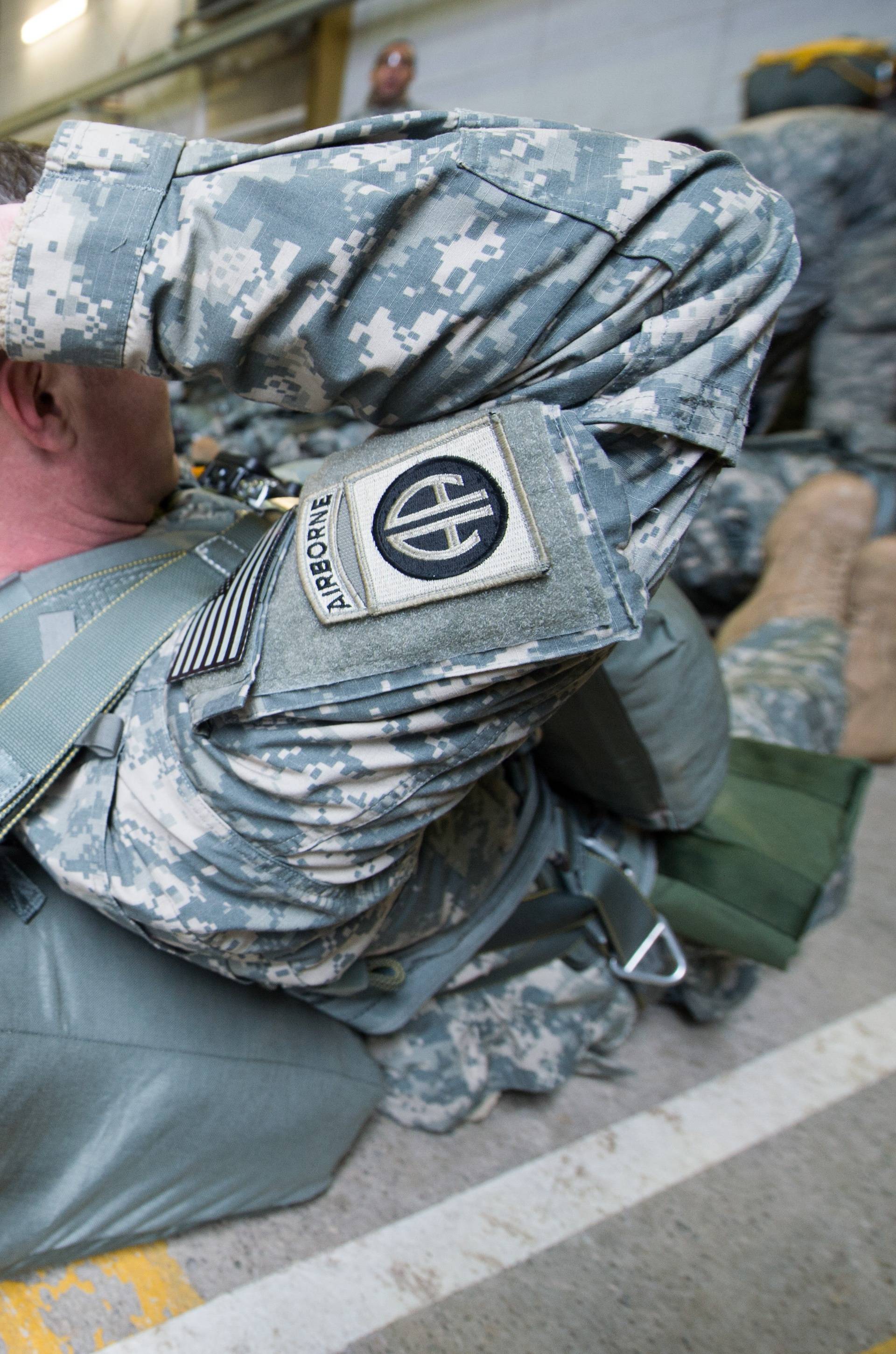 US paratroopers practice in the Upper Palatinate