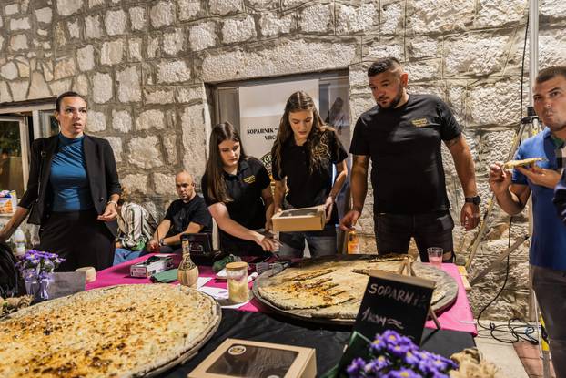 Vrgorac:  Održana 25 Biklijada napitak koji se pravi od Kozijeg Mlijeka i mladog Vina