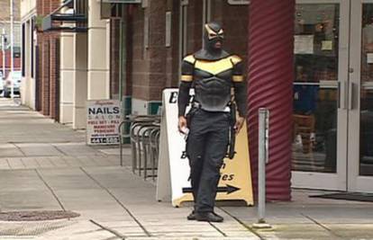Superheroj iz Seattlea 'pobrao' batine, u tučnjavi slomio nos