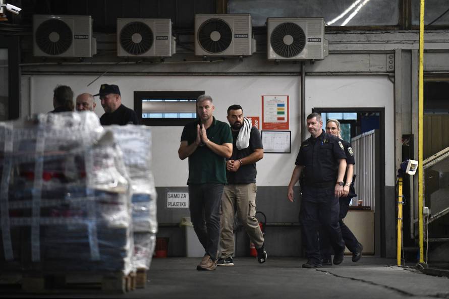 Zagreb: Privođenje  uhićenih u Hrvatskim šumama u akciji USKOK-a