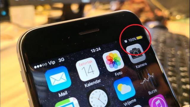 Zašto je baterija na iPhoneu žute boje i kako to promijeniti?