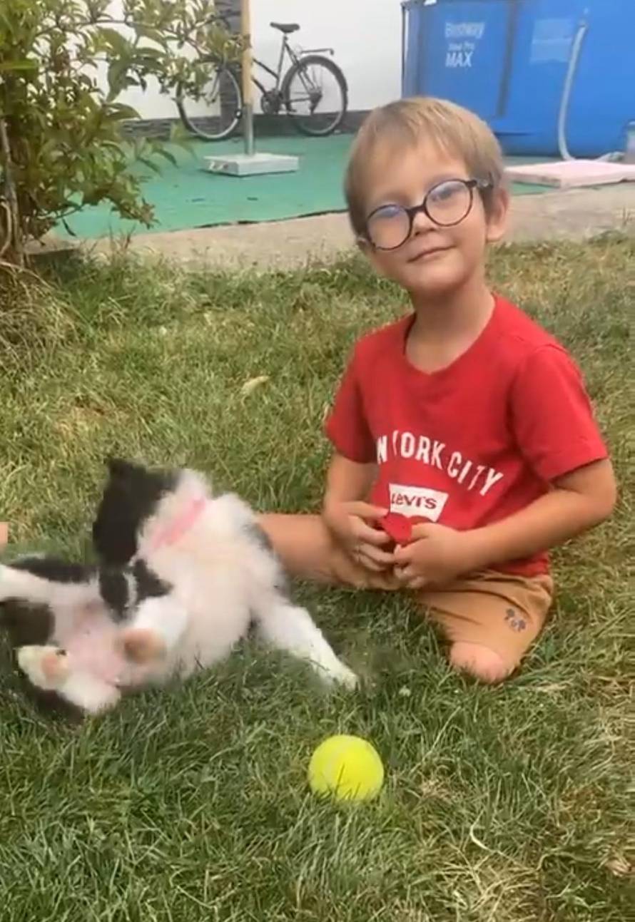 Hrabri Šimun (8) u Modrićevom dresu čeka još jednu operaciju